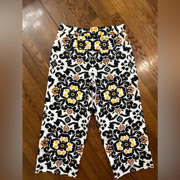 Boden Floral Ankle Pants in Black and Yellow - Picture 9 of 12